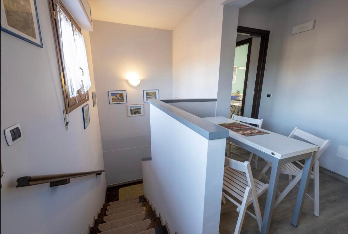 Appartamento In Villa Con Giardino A 300M Dal Lago Maggiore 卡斯特尔图-苏帕提茨诺 外观 照片